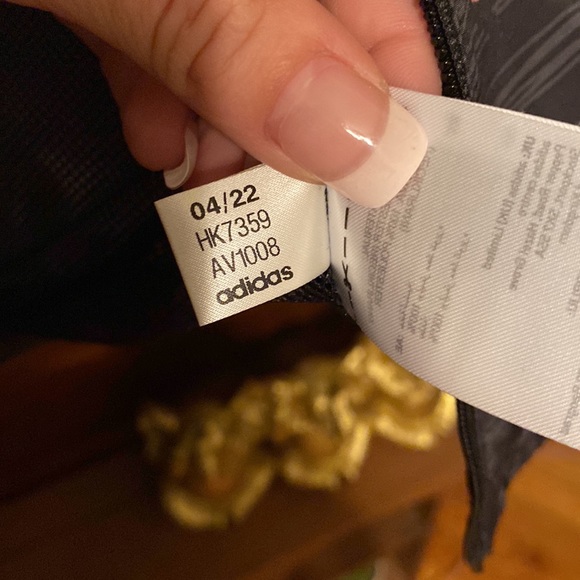 Brand new Adidas lightweight full zip jacket😍😍😍 - Picture 17 of 17